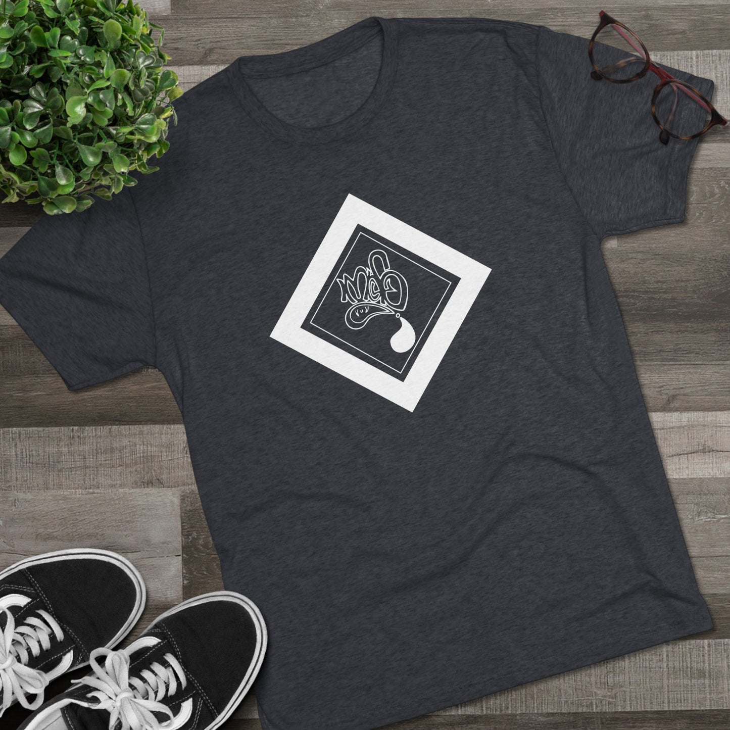 Stylish Unisex Graphic Tee with Unique Design, Casual Wear, Gift Idea for Friends, Birthday Present, Streetwear Staple