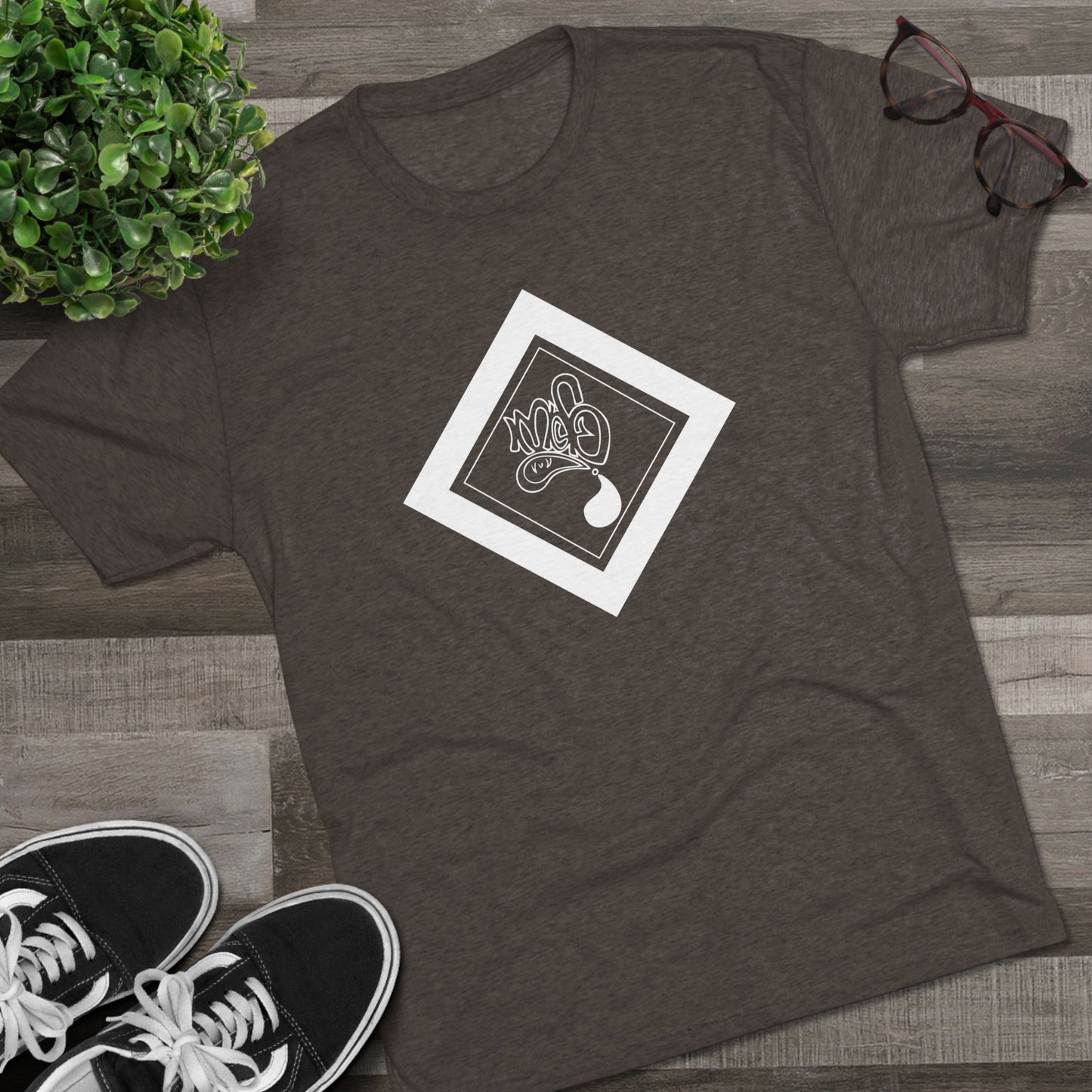 Stylish Unisex Graphic Tee with Unique Design, Casual Wear, Gift Idea for Friends, Birthday Present, Streetwear Staple