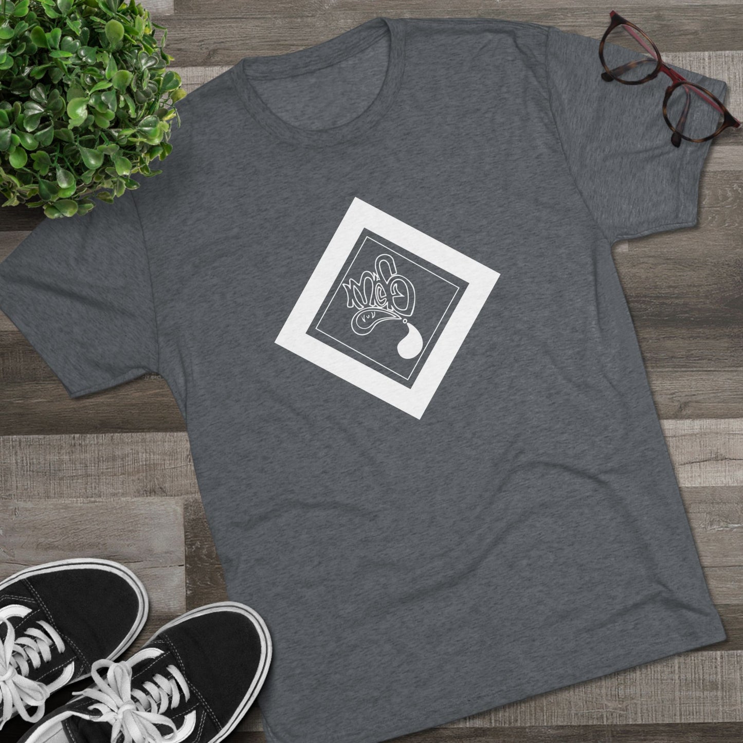 Stylish Unisex Graphic Tee with Unique Design, Casual Wear, Gift Idea for Friends, Birthday Present, Streetwear Staple