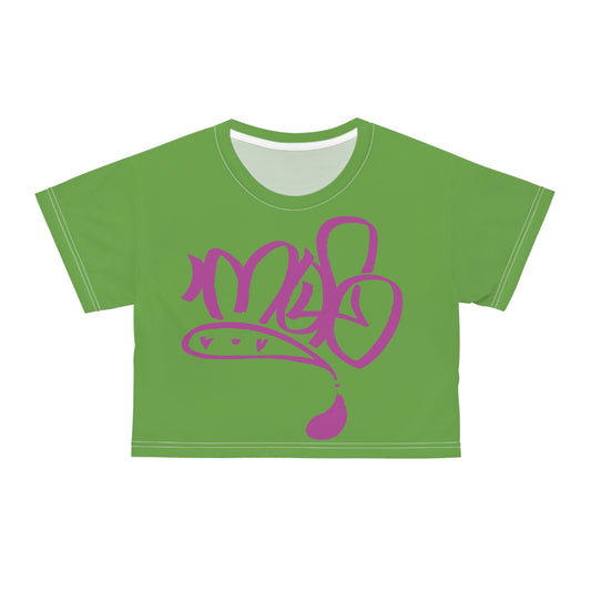 Vibrant Graphic Crop Tee for Trendy Streetwear Enthusiasts