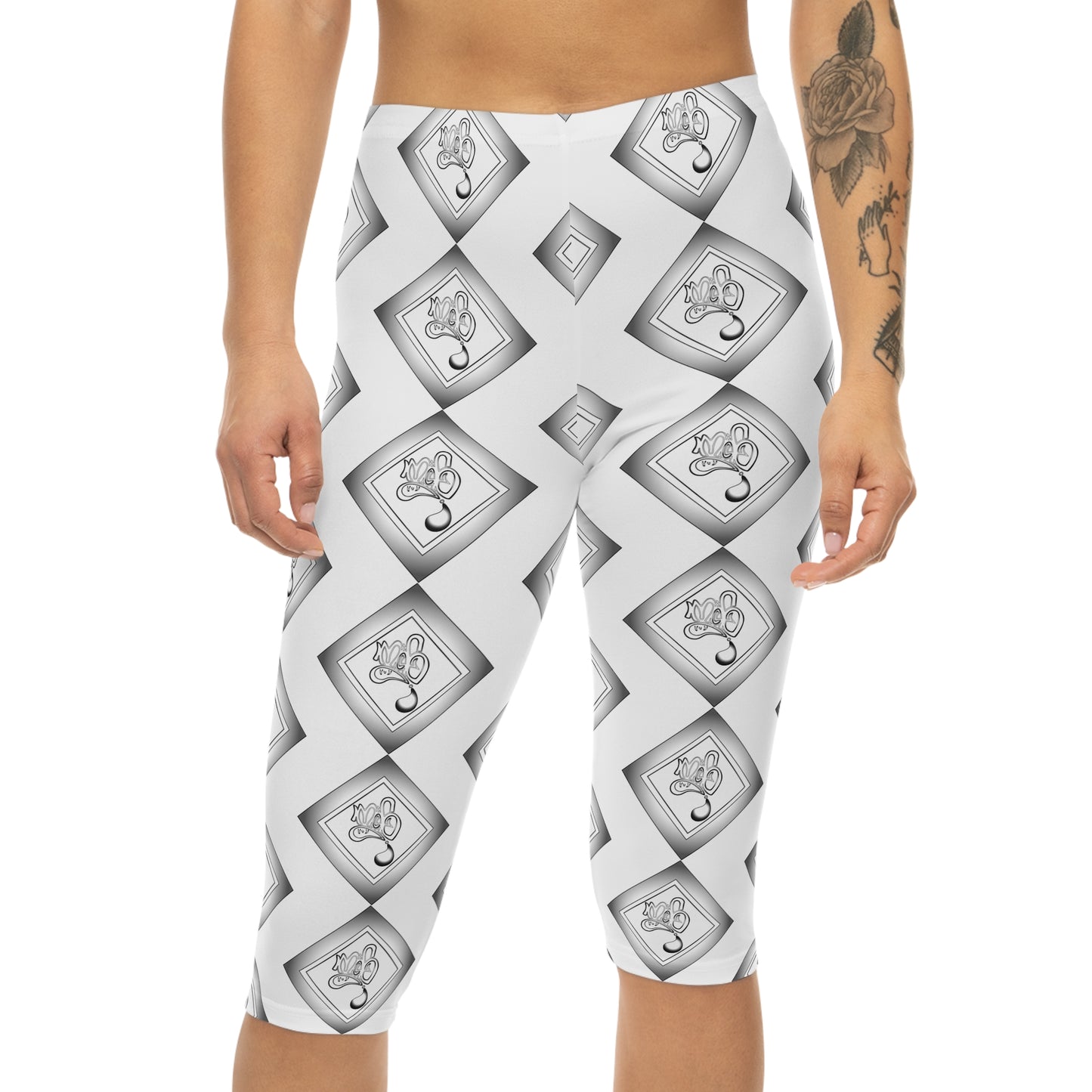 Stylish Women's Capri Leggings, Fashionable Activewear, Yoga Pants, Casual Comfort, Summer Fitness